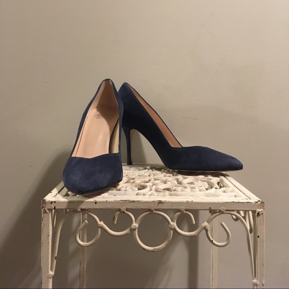 Andre Assous Blue Suede Stilleto Heel Shoes - NWOT